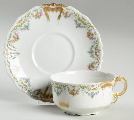 POY335 Flat Cup & Saucer Set