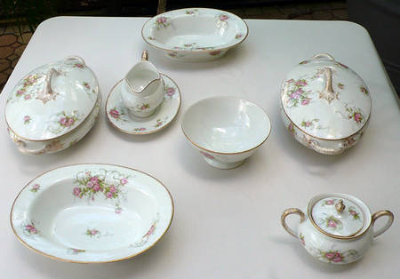 POY338 Sugar Bowl & Lid