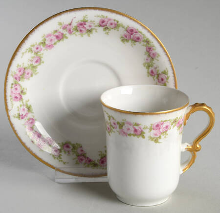 POY345 Chocolate Cup & Saucer Set