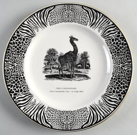 Bewick's Beastes 12" Chop Plate (Round Platter)