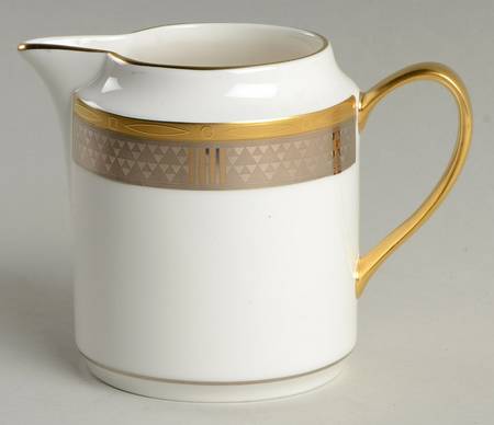 Luxor Creamer