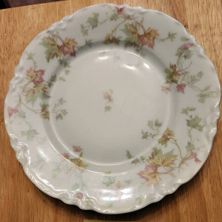 PLE4 Salad Plate