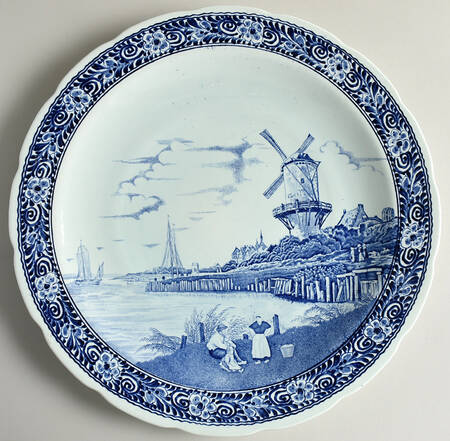 Delfts 16" Wall Plate