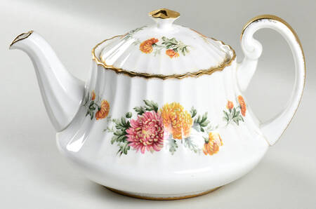 F54D Teapot & Lid