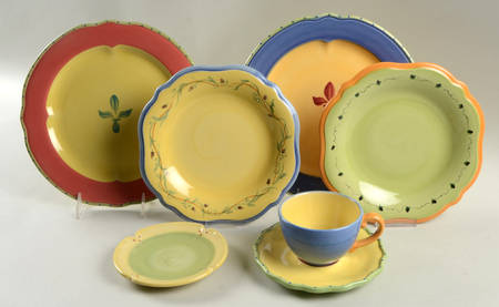 Pistoulet 40 Piece Estate Set