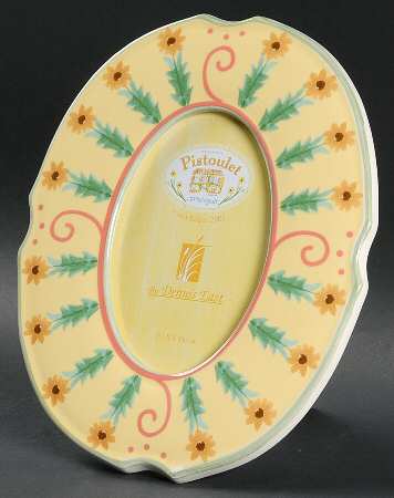 Pistoulet Oval Frame-Holds 3 1/2" X 5"