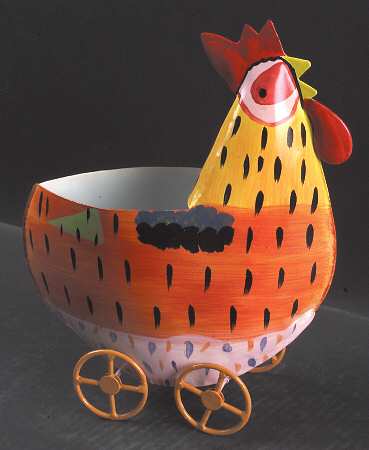 Pistoulet Metal Chicken On Wheels