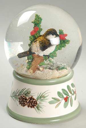 Winterwood (Canvas Tan) Musical Water Globe
