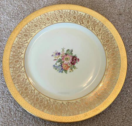 PIC71 Dinner Plate