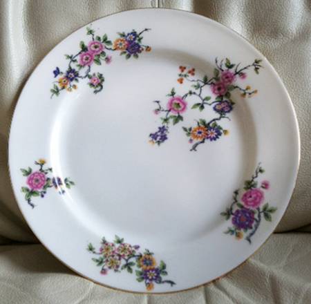 POY370 Dinner Plate