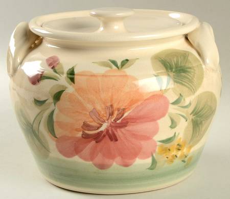 Meadows Bean Pot & Lid