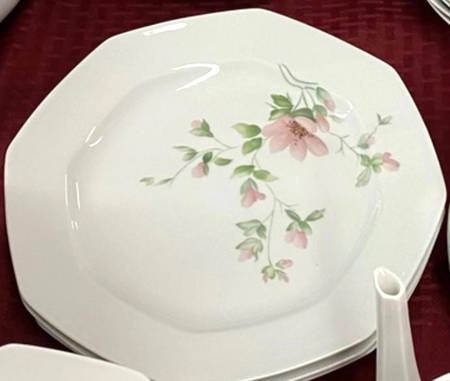 Amandine Dinner Plate