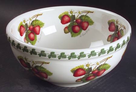 Strawberry Fair 7" Salad Serving Bowl