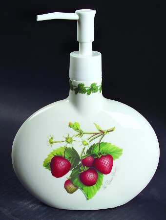 Strawberry Fair Lotion Dispenser