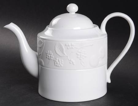 Snow Fruit Teapot & Lid
