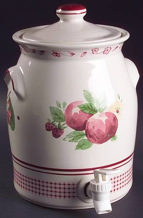Delicious Beverage Crock & Lid by Pfaltzgraff