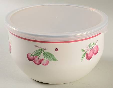 Delicious 7" Metal Bowl & Plastic Lid