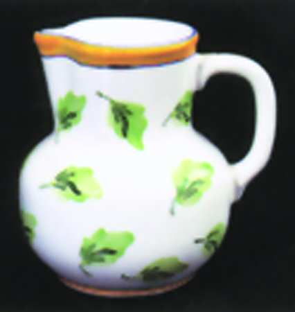 Crispin 32 Oz Pitcher