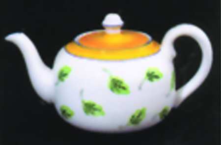 Crispin Teapot & Lid