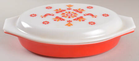 Friendship 1.5 Qt Oval Covered Divided Casserole