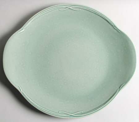 Water's Edge Seafoam 16" Handled Chop Plate (Round Platter)