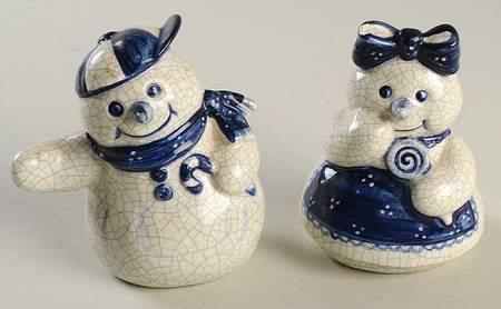 Holiday Figural Salt & Pepper Set