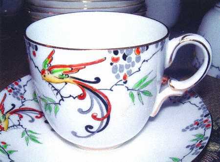 Z852 Flat Cup & Saucer Set