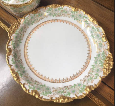 POY404 Handled Cake Plate