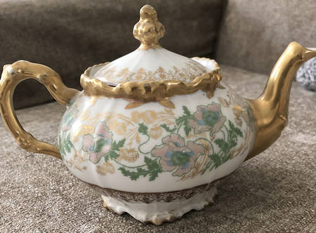 POY404 Teapot & Lid