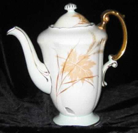 G5385 Coffee Pot & Lid