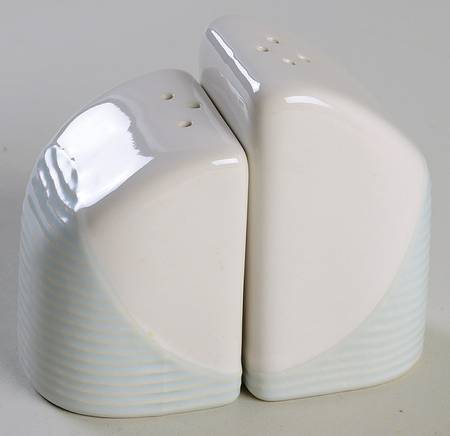 Sand and Seas Sail Salt & Pepper Set