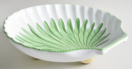 Classic Palm Shell Shaped Dish