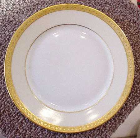 Pic79 Dinner Plate