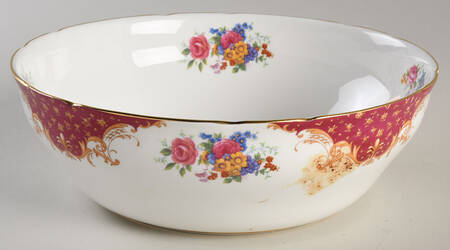 Rockingham Red (Bouquet Center) 8" Round Vegetable Bowl