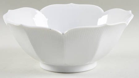 Lotus 8" Round Vegetable Bowl