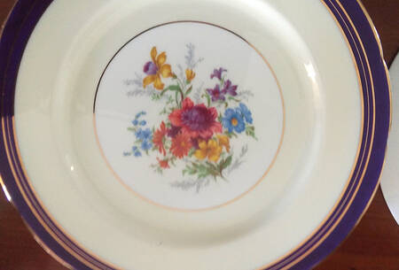 Z277-5 Luncheon Plate