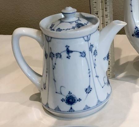 PRG5 Rimmed Individual Coffee Pot & Lid