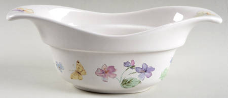 Vienna Floral Gravy Server
