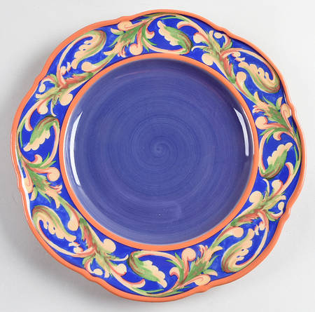 Villa Della Luna Scalloped Dinner Plate