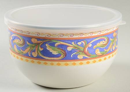 Villa Della Luna 7" Metal Bowl & Plastic Lid