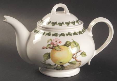 Apple Harvest Teapot & Lid
