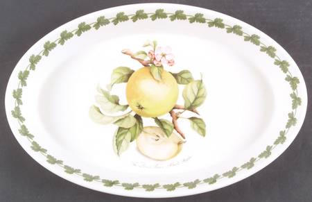 Apple Harvest 14" Oval Baker