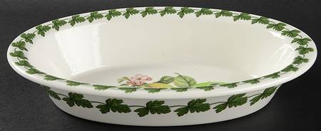 Apple Harvest 11" Oval Vegetable Bowl