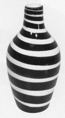 Tabloid 7" Vase