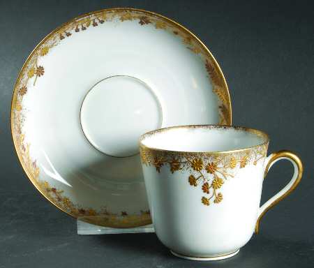 3569 Flat Cup & Saucer Set
