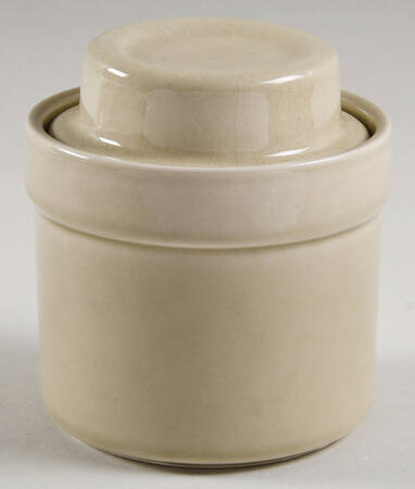 Compatibles Butter Cream Sugar Bowl & Lid