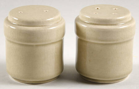 Compatibles Butter Cream Salt & Pepper Set