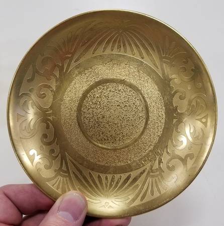 Encrusted Honeysuckle Saucer