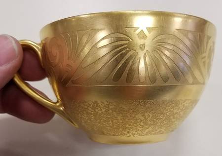 Encrusted Honeysuckle Flat Cup