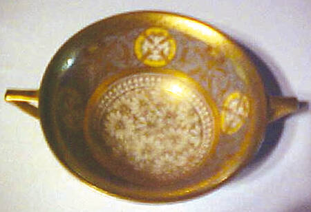 7010 Footed Cream Soup Bowl